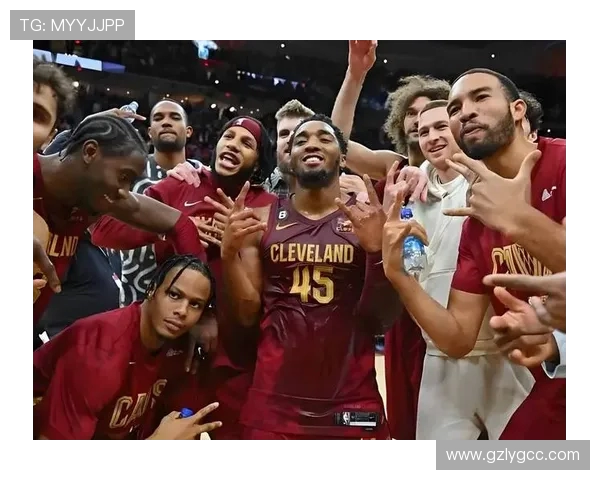 克利夫兰骑士迎战强敌，重燃季后赛希望全力出击