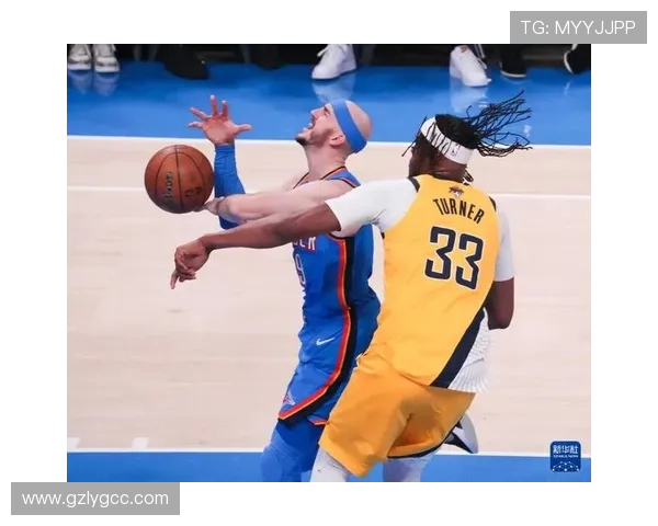 俄克拉荷马城雷霆队对决强敌全程回顾 聚焦精彩瞬间与赛场亮点