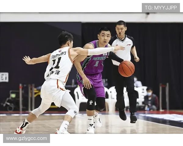 山东高速迎战强敌，争夺季后赛席位，关键战役备受瞩目