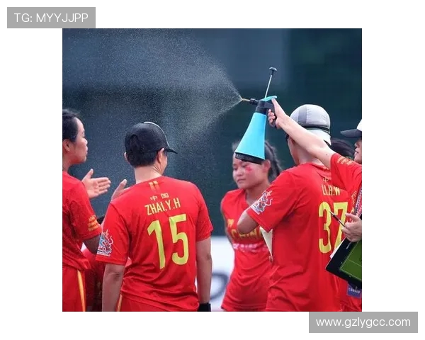 深圳飞盘队的节奏打法深度解析与战术运用探讨 深圳飞盘队的节奏打法深度解析与战术运用探讨