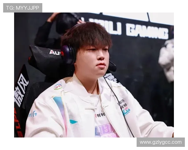 Bin引领上单新潮流 探析其英雄池深度与战术创新