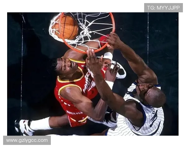 激烈对决展现实力巅峰 体育比赛背后那些你不知道的精彩故事 激烈对决展现实力巅峰 体育比赛背后那些你不知道的精彩故事